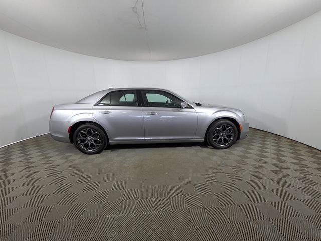 Used 2017 Chrysler 300 S AWD/4WD image 2