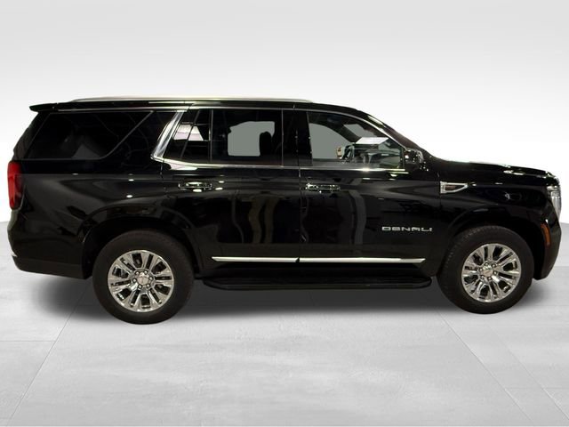 Certified 2025 GMC Yukon Denali image 8