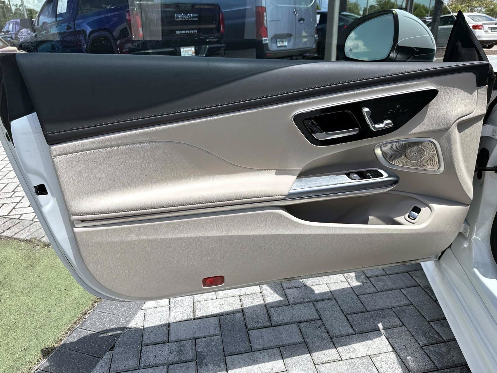 Certified 2024 Mercedes-Benz CLE 300 4MATIC Coupe image 11