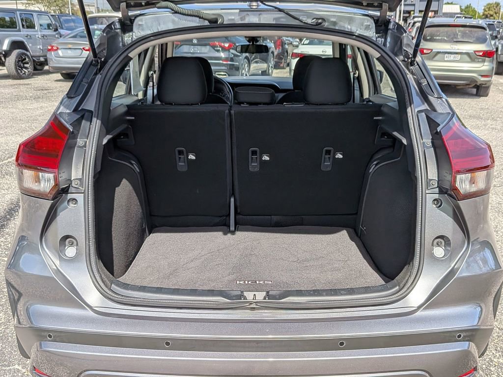 Used 2024 Nissan Kicks SV FWD image 26