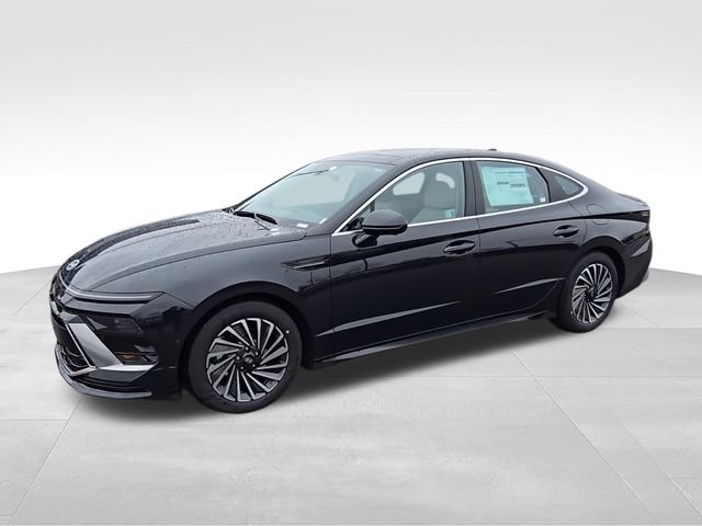 New 2025 Hyundai Sonata Limited FWD image 5