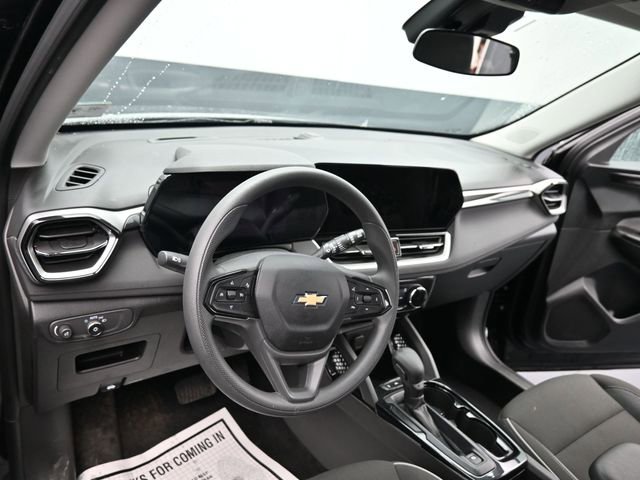 Used 2025 Chevrolet TrailBlazer LT image 13