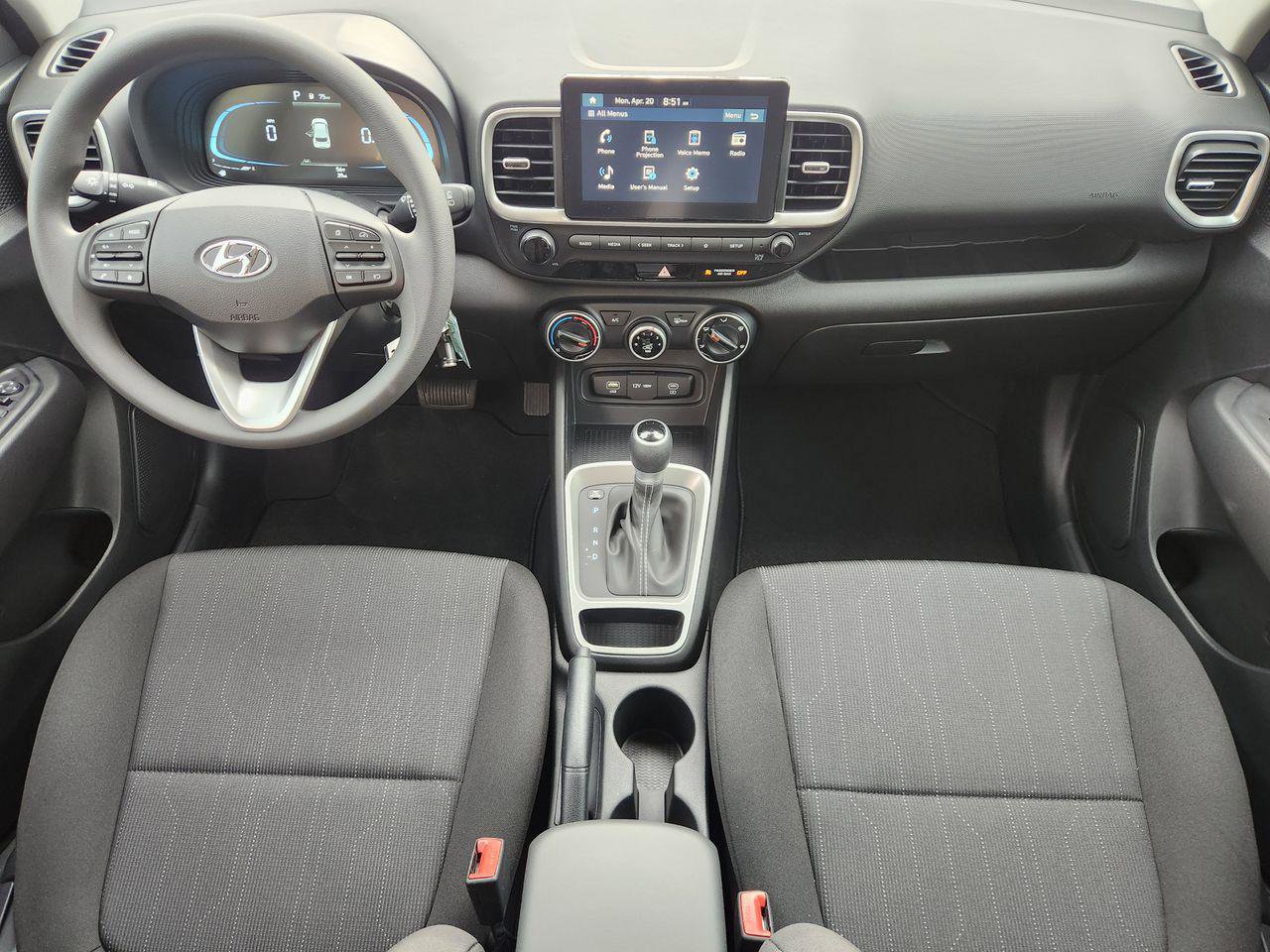 New 2026 Hyundai Venue SE FWD image 23