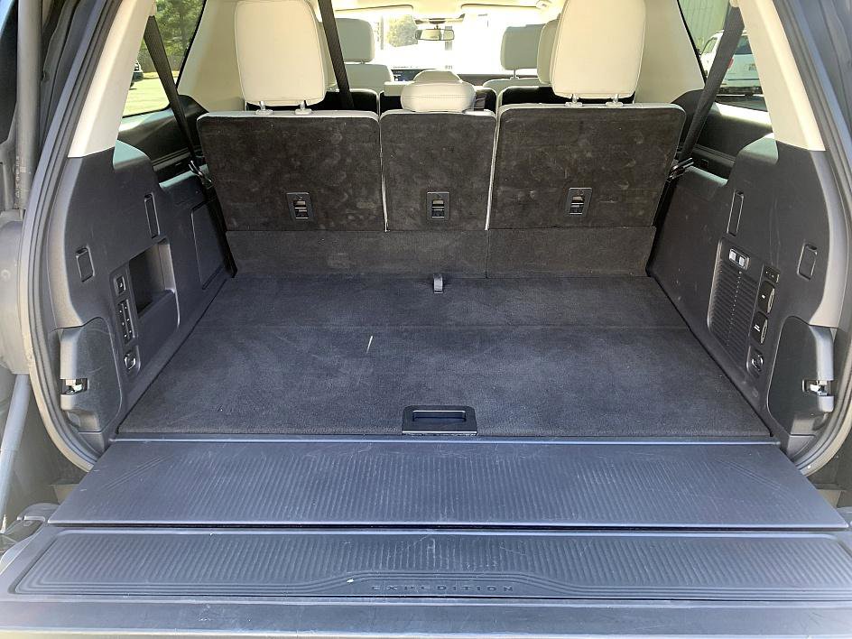 Used 2025 Ford Expedition Max Platinum image 25