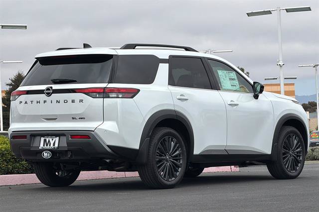 New 2026 Nissan Pathfinder SL w/ SL Premium Package (P04) AWD/4WD image 4