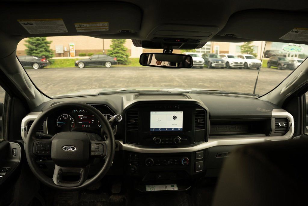 Used 2023 Ford F150 XLT w/ Trailer Tow Package image 14