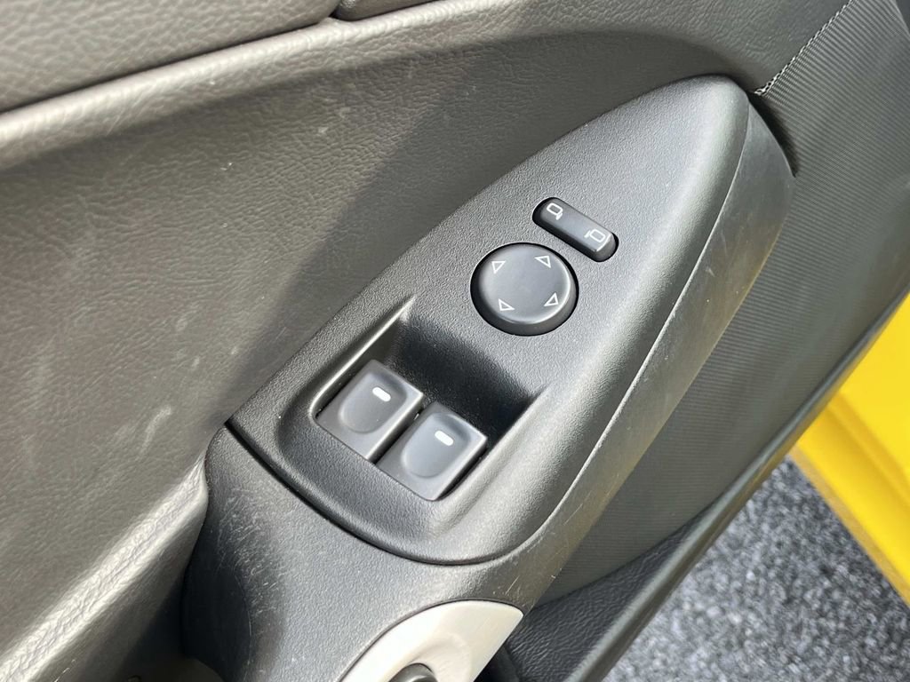 Used 2011 Chevrolet Corvette Grand Sport image 19