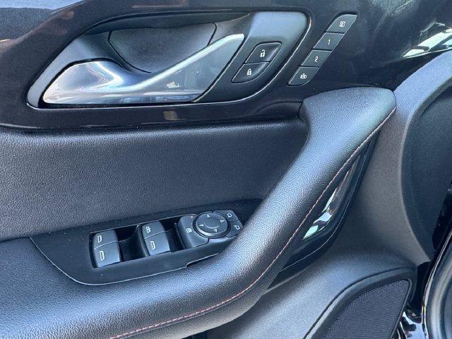Certified 2021 Chevrolet Blazer RS w/ Enhanced Convenience Package FWD image 5
