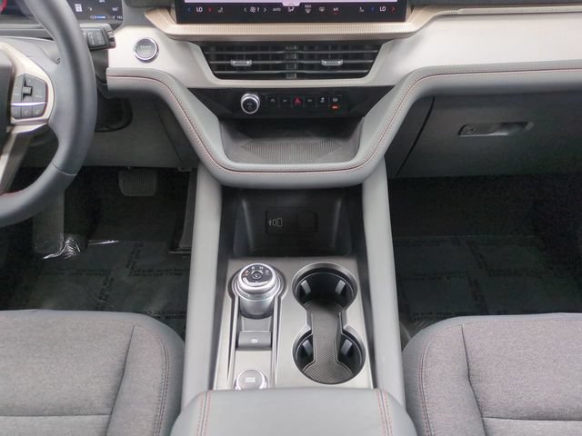 Used 2026 Ford Explorer Active RWD image 24
