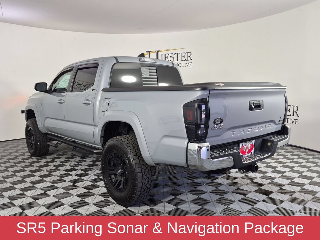 Used 2020 Toyota Tacoma SR5 AWD/4WD image 6