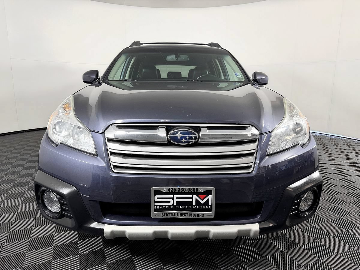 Used 2014 Subaru Outback 2.5i Limited w/ Moonroof Package AWD/4WD image 4