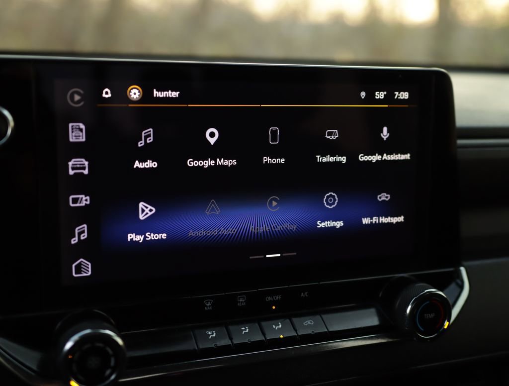 Certified 2023 Chevrolet Colorado Trail Boss w/ Technology Package image 13