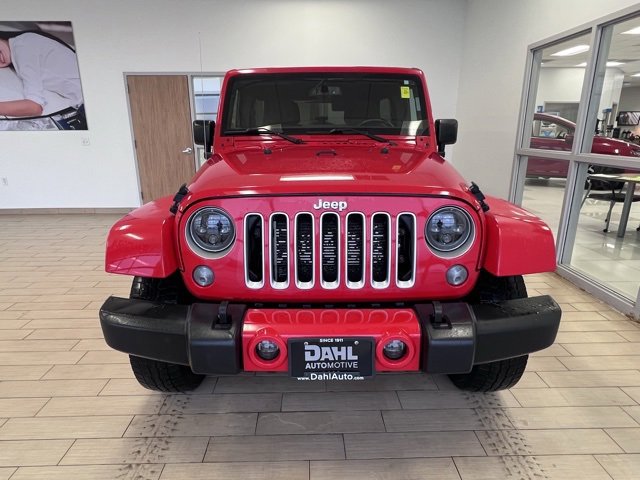 Used 2017 Jeep Wrangler Unlimited Sahara w/ Dual Top Group image 2