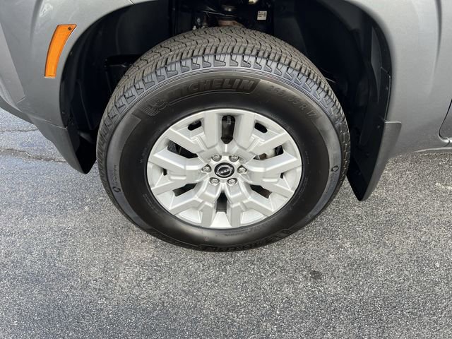 Certified 2023 Nissan Frontier SV w/ Tow Package image 10