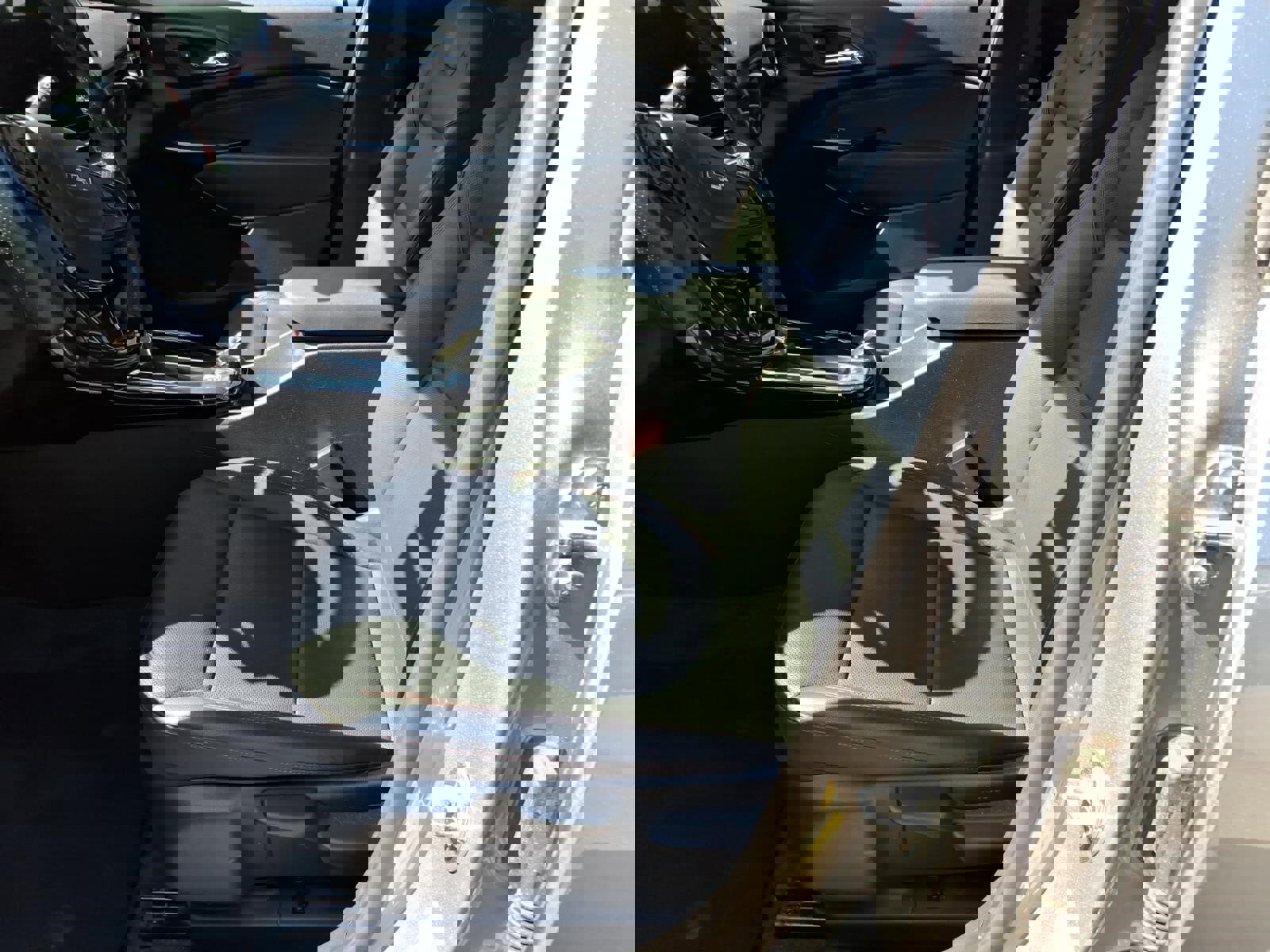 Used 2024 Chevrolet Trax RS w/ Driver Confidence Package image 11