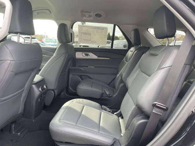 New 2026 Ford Explorer Active w/ Active Comfort Package RWD image 12