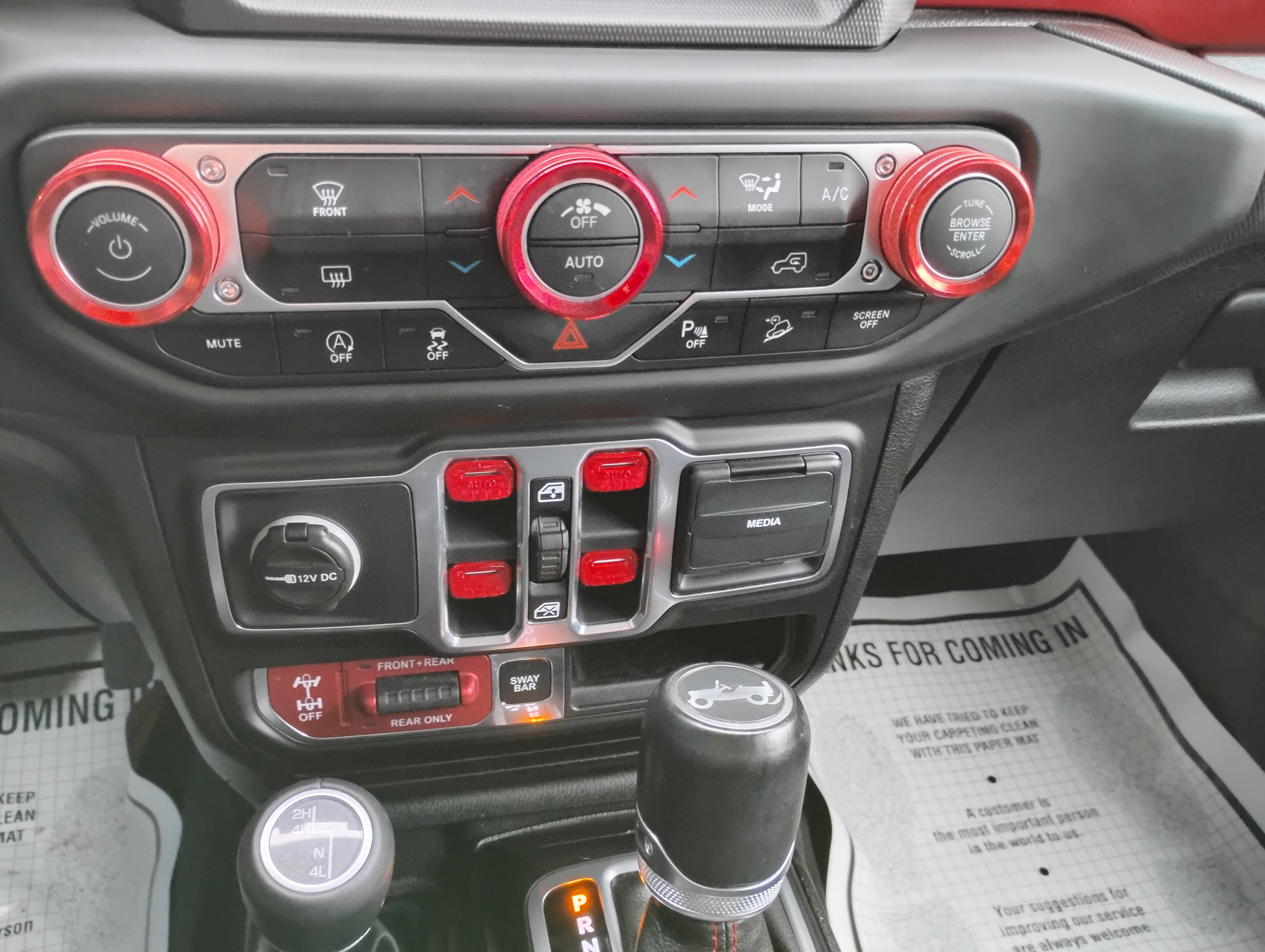 Used 2018 Jeep Wrangler Unlimited Rubicon image 14