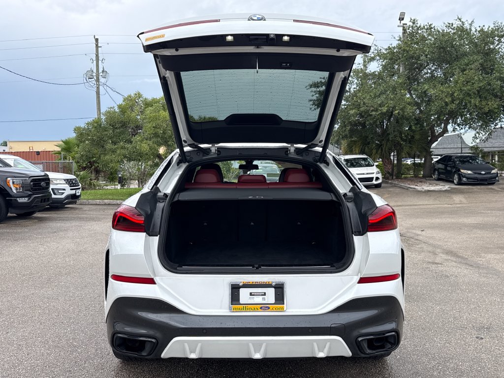 Used 2020 BMW X6 sDrive40i w/ Executive Package RWD image 28