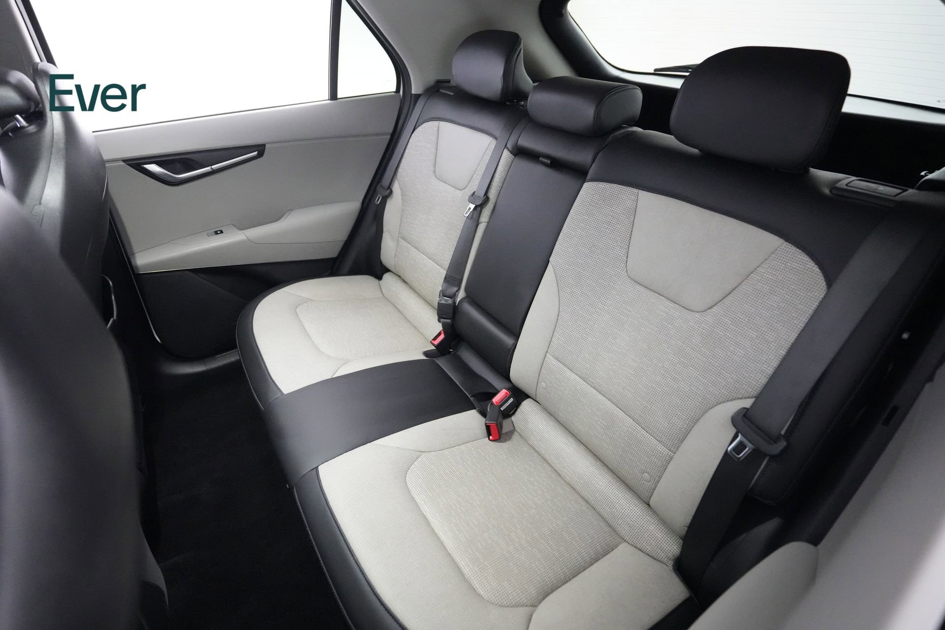 Used 2023 Kia Niro Wave FWD image 24
