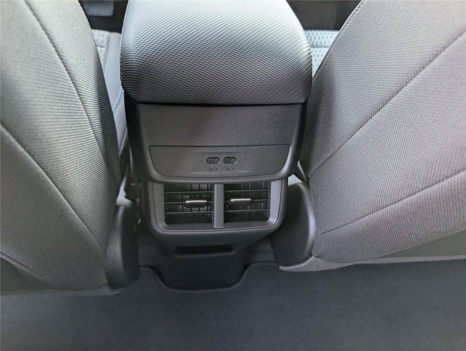 New 2026 Chevrolet Equinox LT FWD image 14