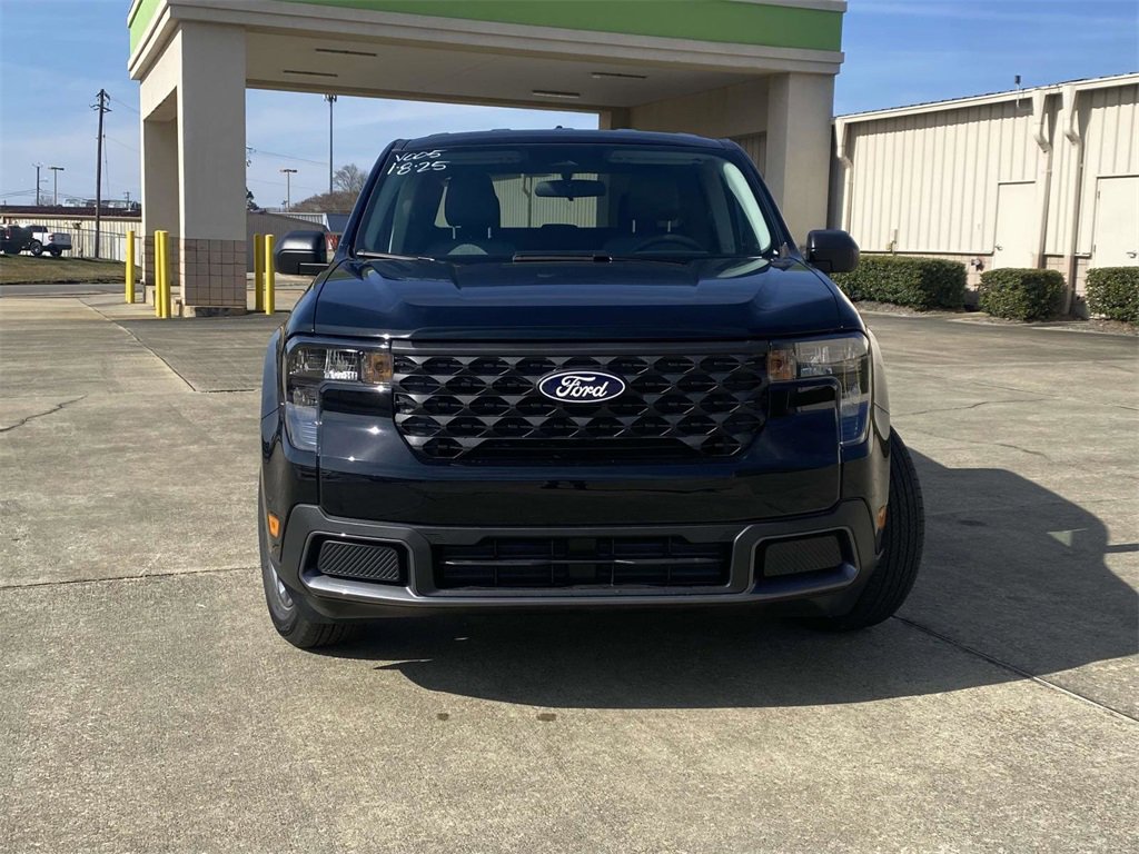 New 2025 Ford Maverick XLT w/ Equipment Group 302A image 9