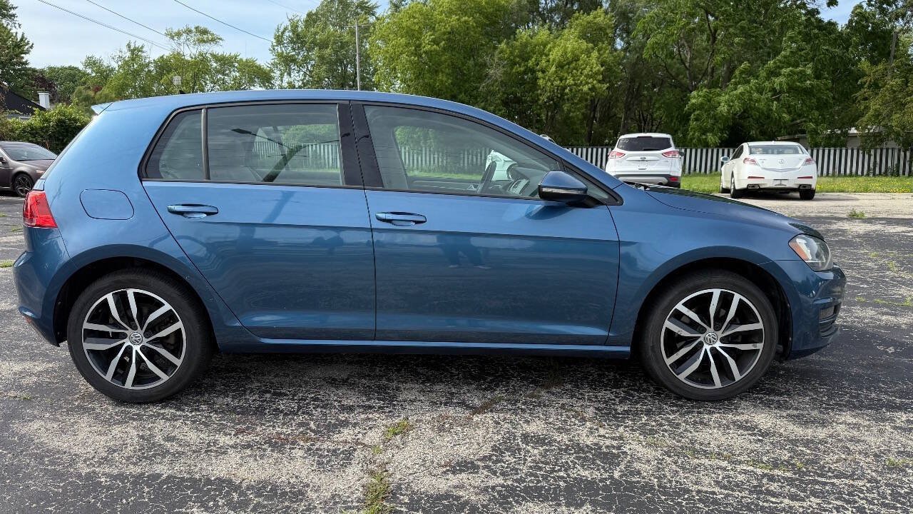 Used 2016 Volkswagen Golf SE w/ Lighting Package FWD image 4