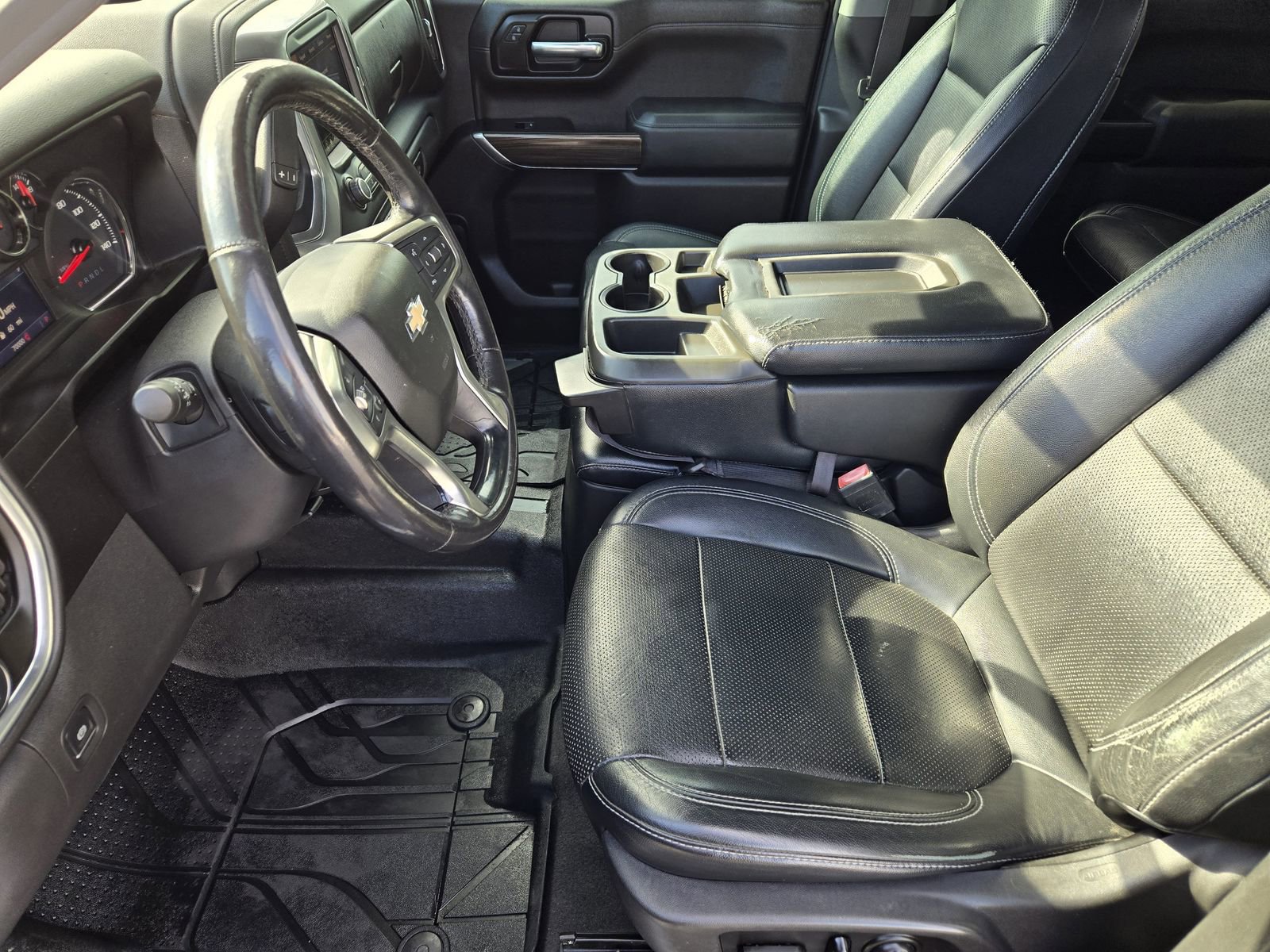 Used 2019 Chevrolet Silverado 1500 LT w/ Texas Edition image 11