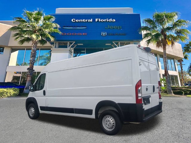 Used 2024 RAM ProMaster 2500 w/ Convenience Group FWD image 7