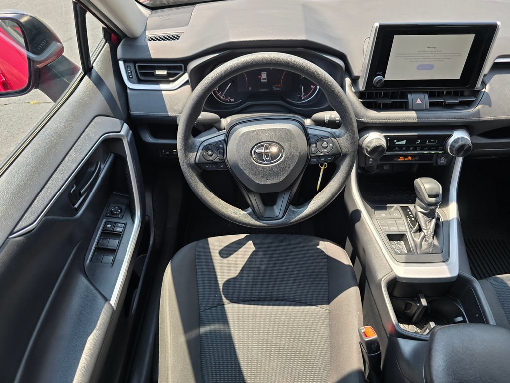 Certified 2025 Toyota RAV4 LE AWD/4WD image 18