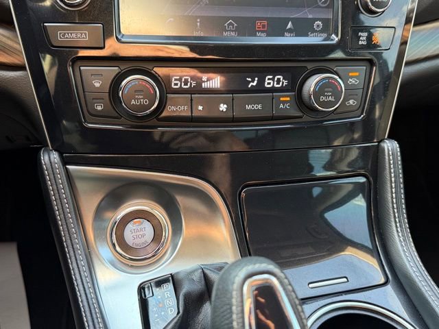 Used 2017 Nissan Maxima Platinum FWD image 22
