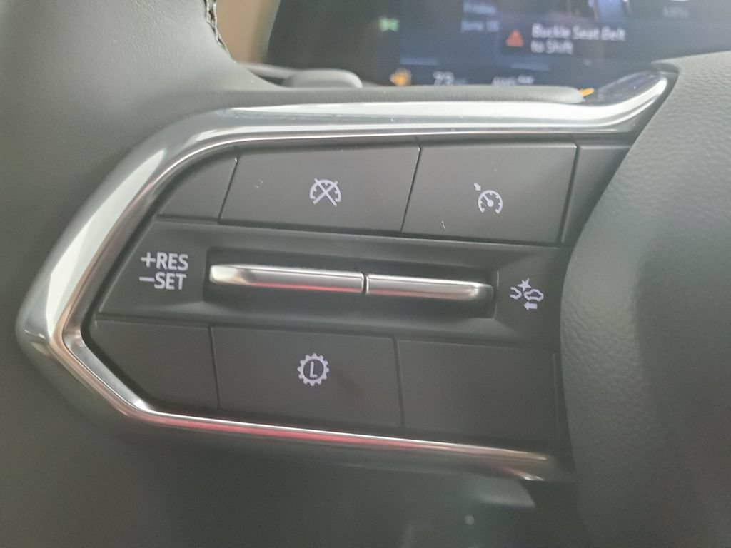 New 2026 Chevrolet Equinox ACTIV w/ Safety and Technology Package AWD/4WD image 22