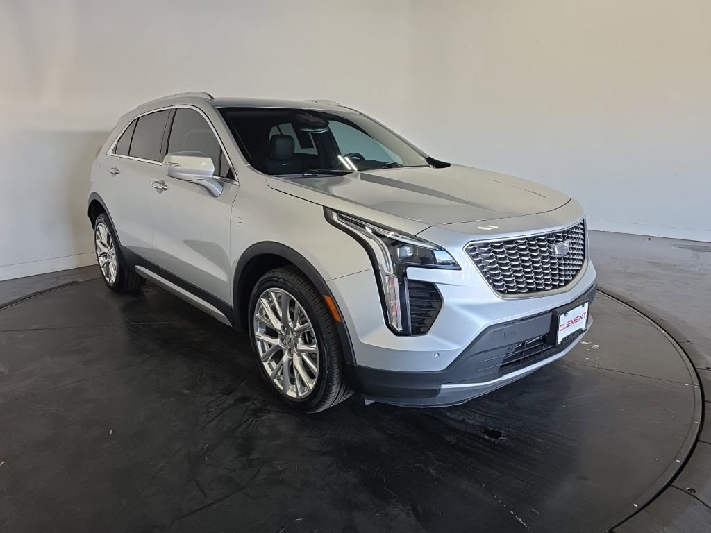 Used 2021 Cadillac XT4 Premium Luxury w/ LPO, Radiant Package image 4