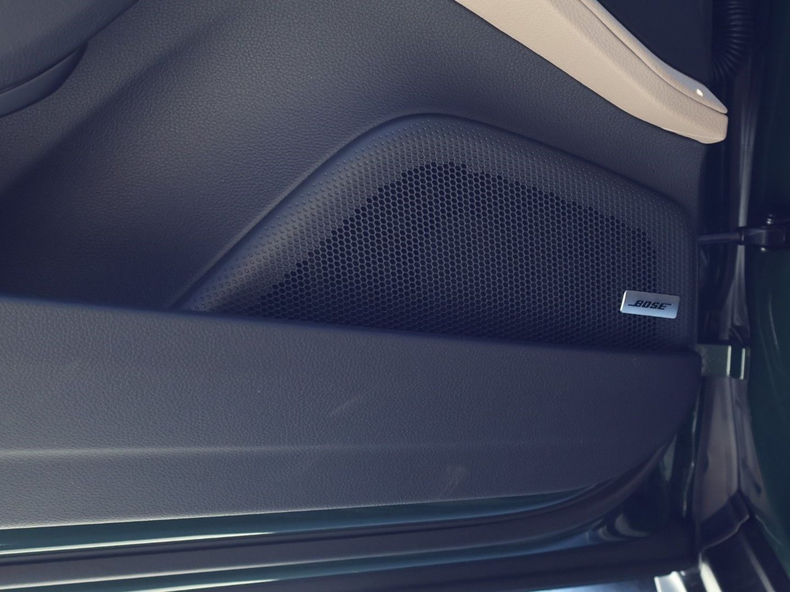 New 2026 Porsche Panamera 4 AWD/4WD image 13