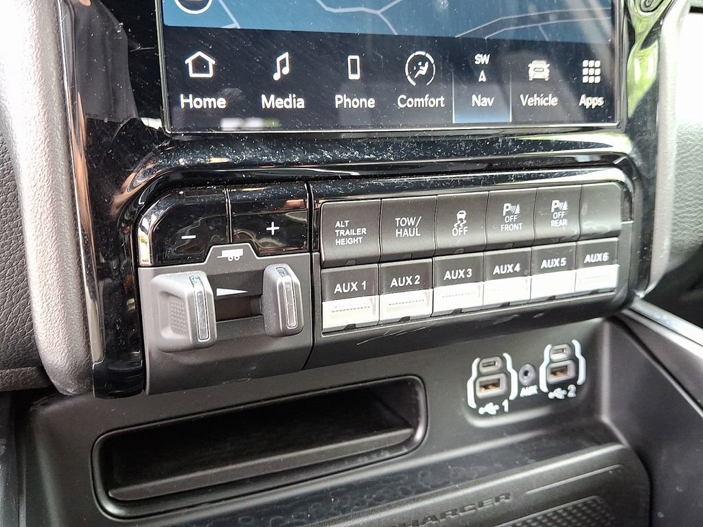 Certified 2024 RAM 2500 Laramie w/ Night Edition AWD/4WD image 15