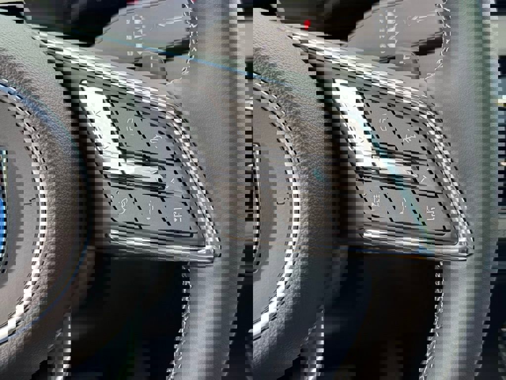 New 2025 Buick Enclave Sport Touring w/ Super Cruise Package image 27