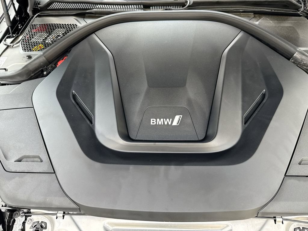 Used 2023 BMW i4 eDrive35 w/ Premium Package image 18