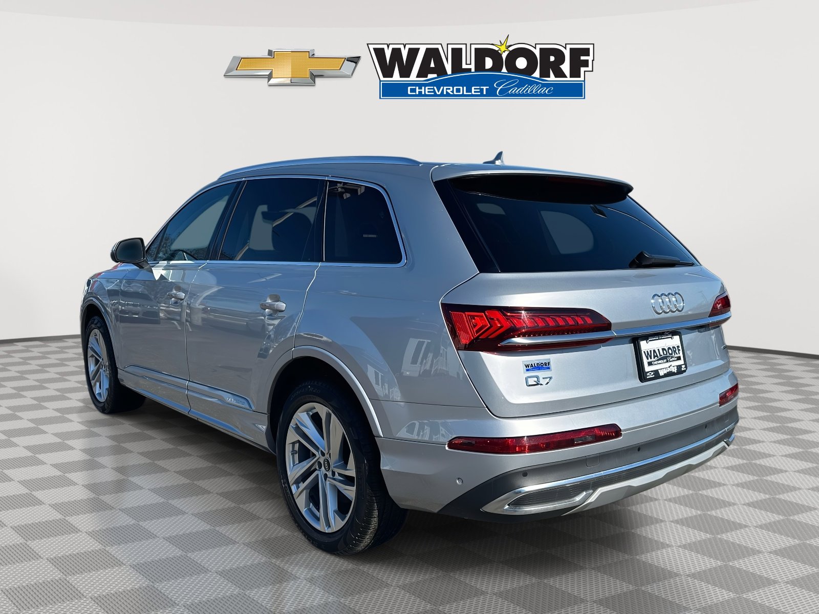 Used 2022 Audi Q7 Premium Plus image 4