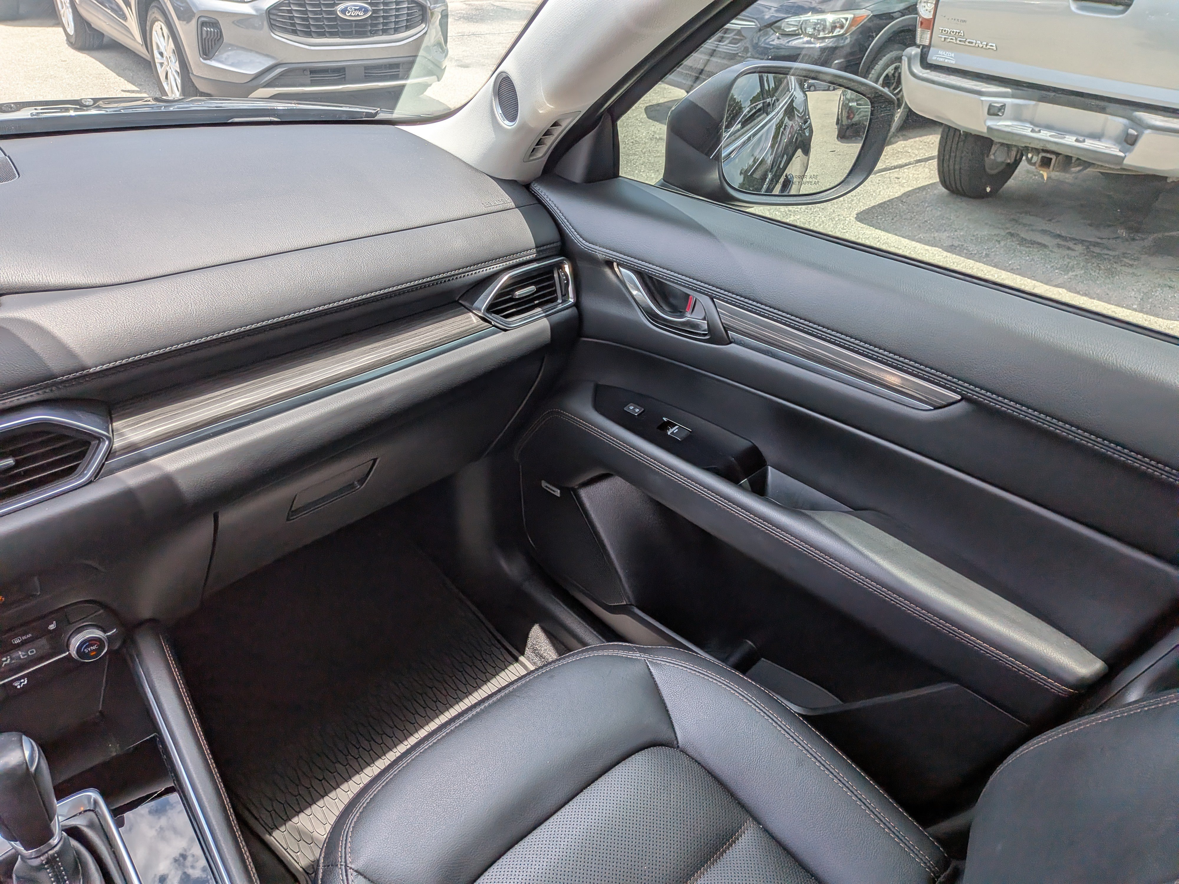 Used 2023 MAZDA CX-5 AWD 2.5 S w/ Premium Package image 18