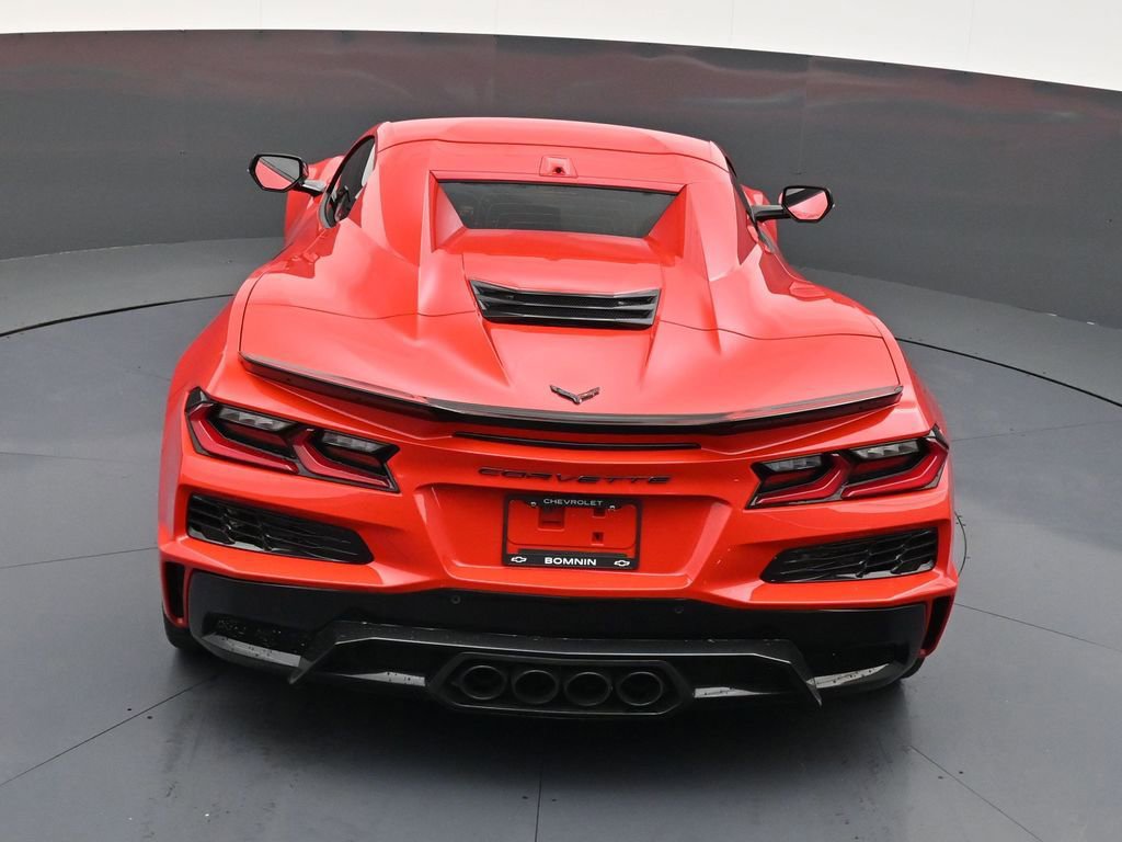 Used 2025 Chevrolet Corvette Z06 image 15