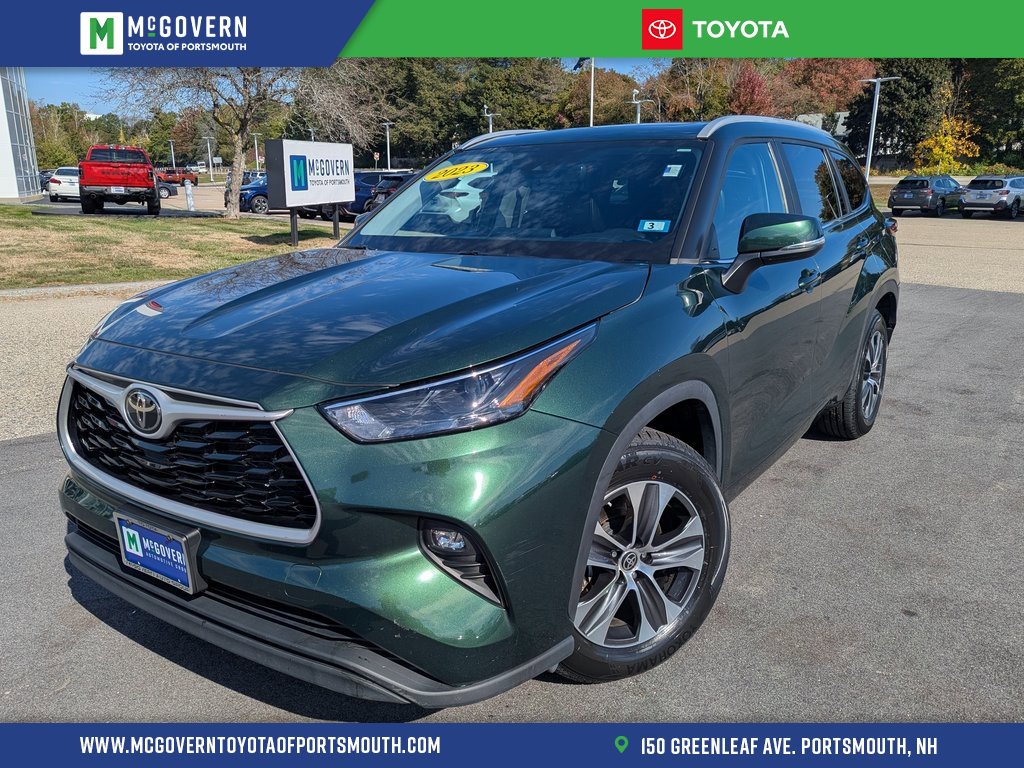 Used 2023 Toyota Highlander XLE