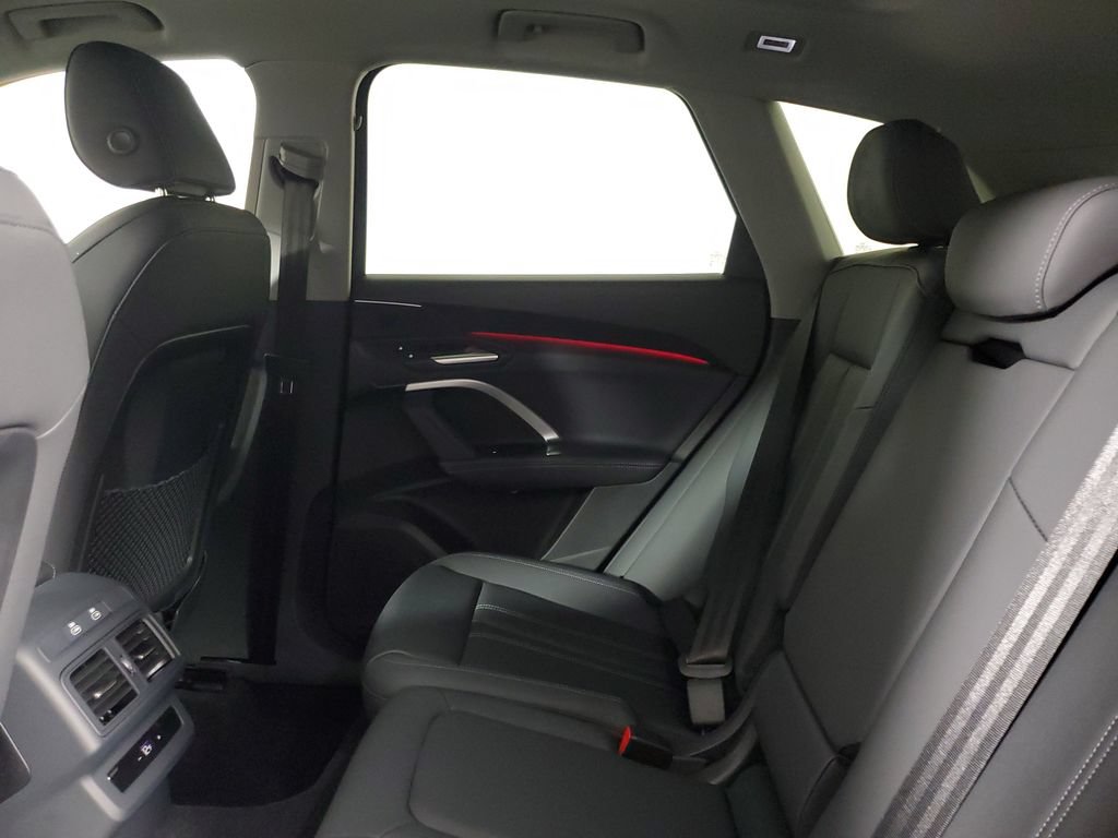 New 2026 Audi Q5 2.0T AWD/4WD image 12