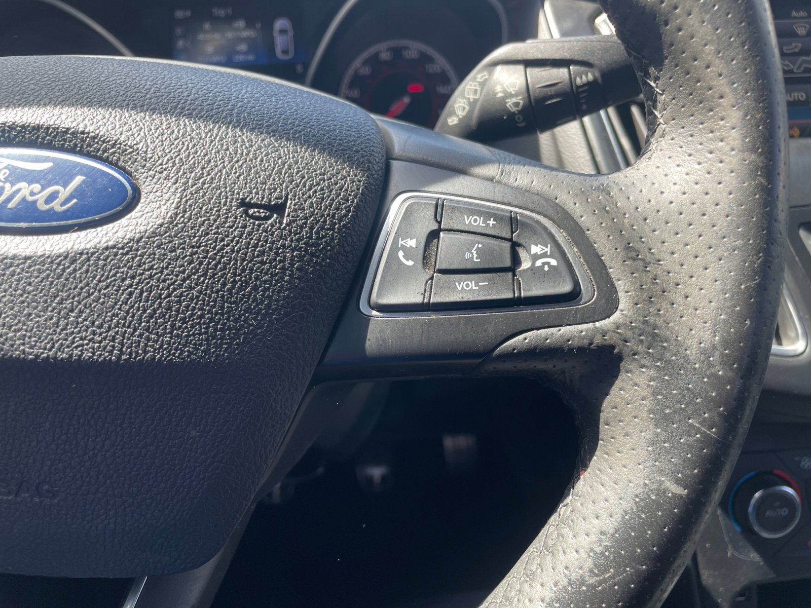 Used 2015 Ford Focus ST w/ Equipment Group 402A image 20