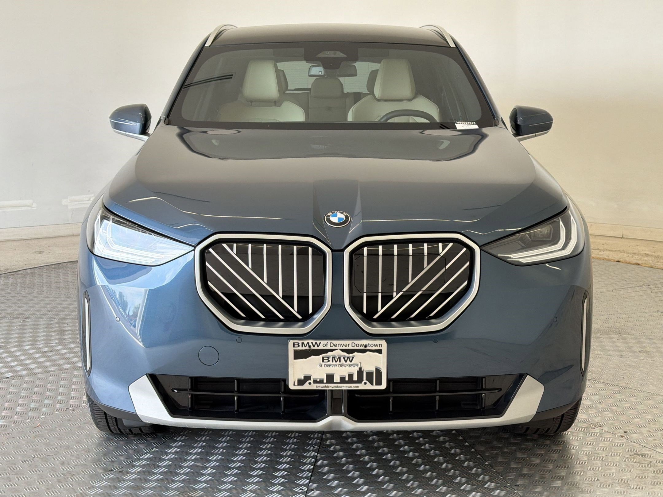 Used 2025 BMW X3 xDrive30i w/ Convenience Package image 6