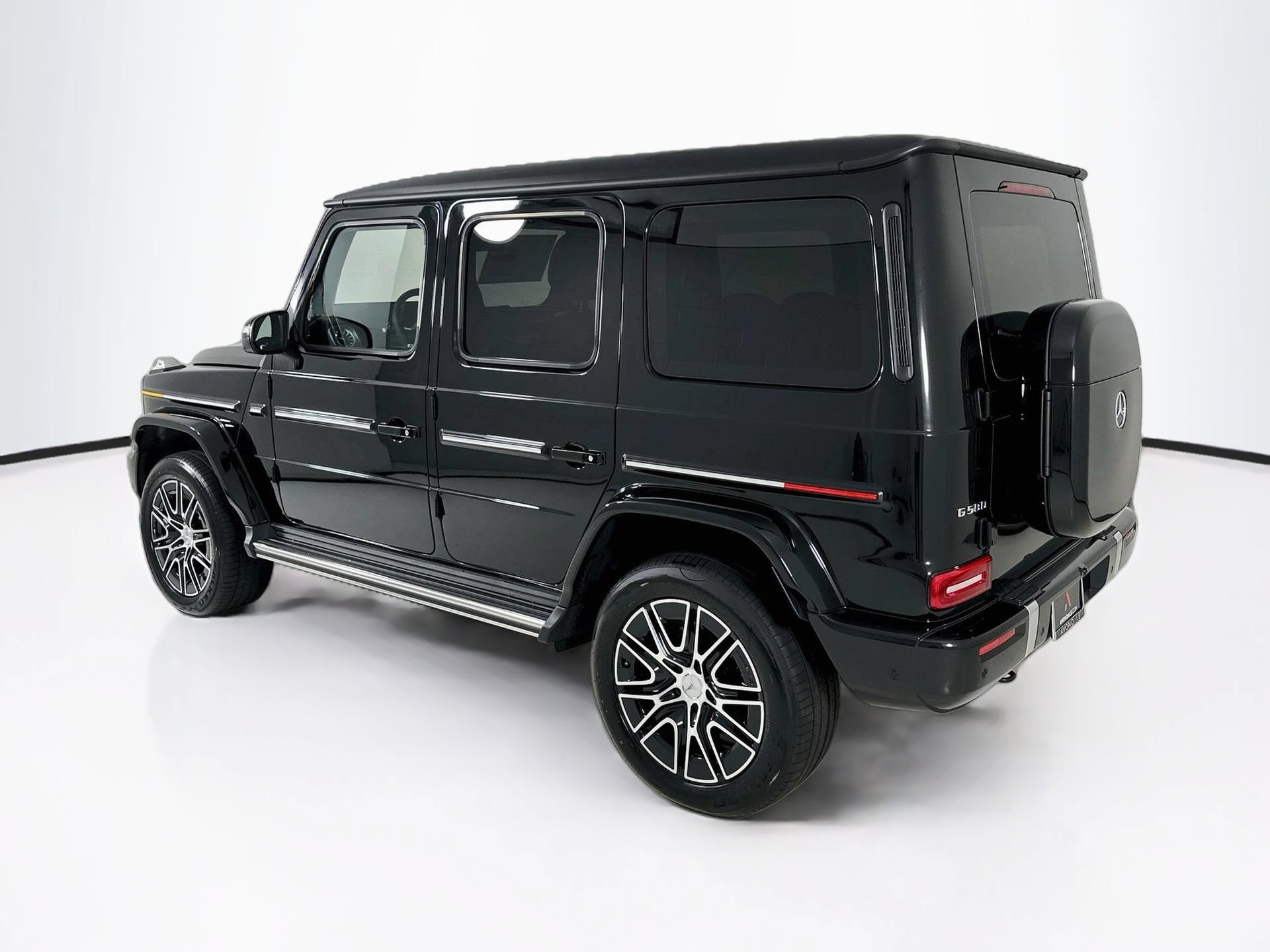 New 2027 Mercedes-Benz G 580 e image 6