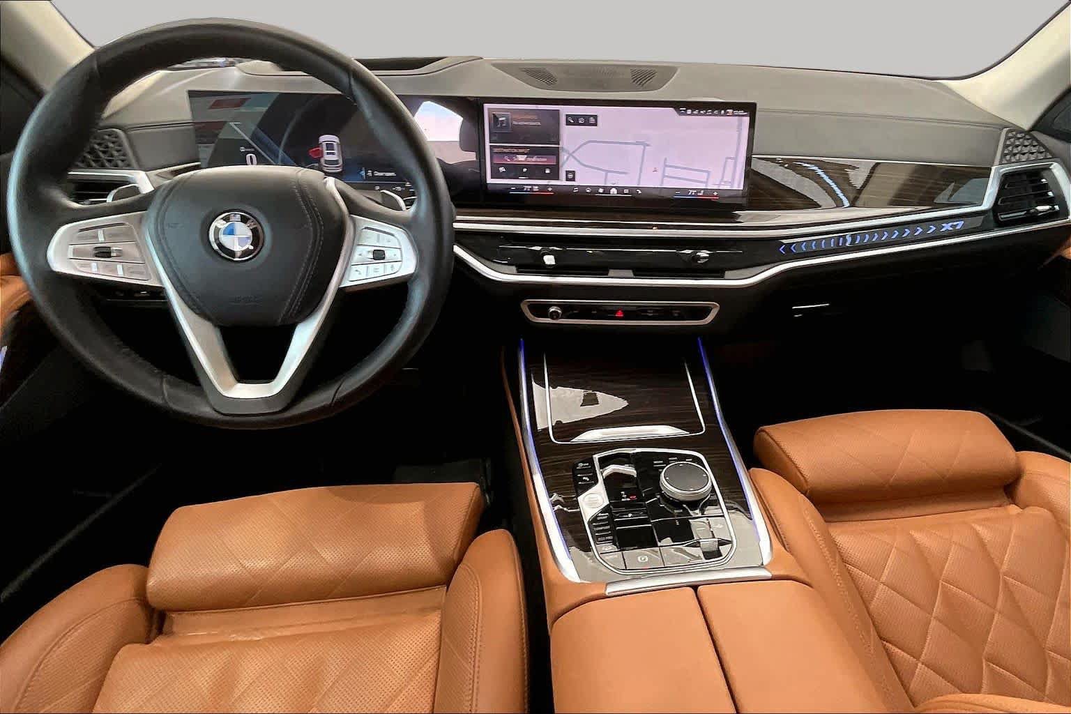 Used 2024 BMW X7 xDrive40i AWD/4WD image 16