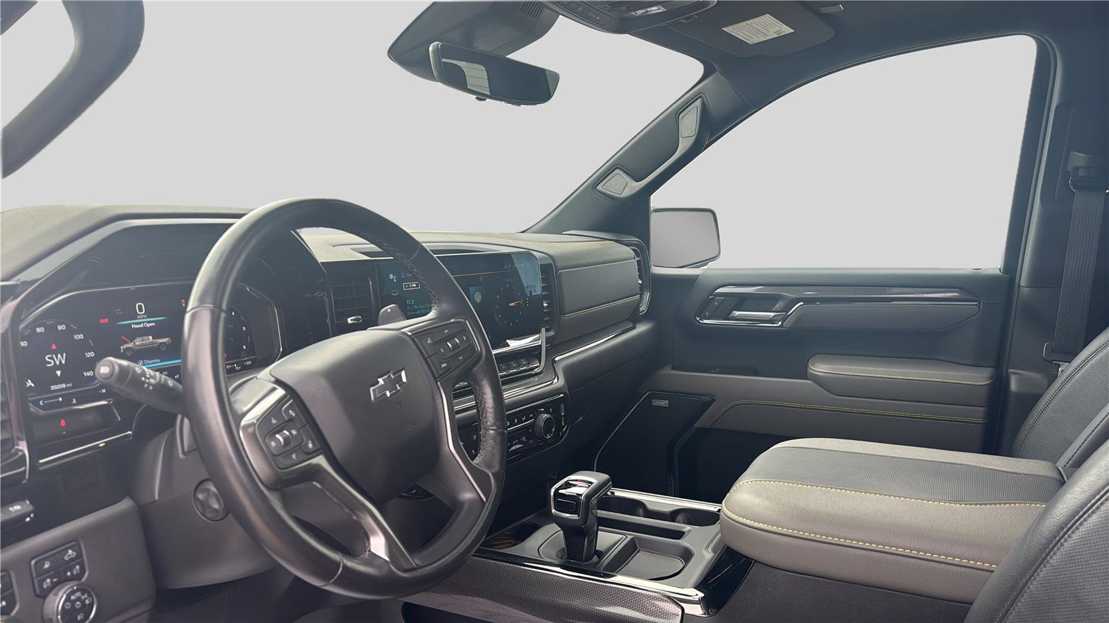 Used 2023 Chevrolet Silverado 1500 ZR2 w/ Technology Package image 17