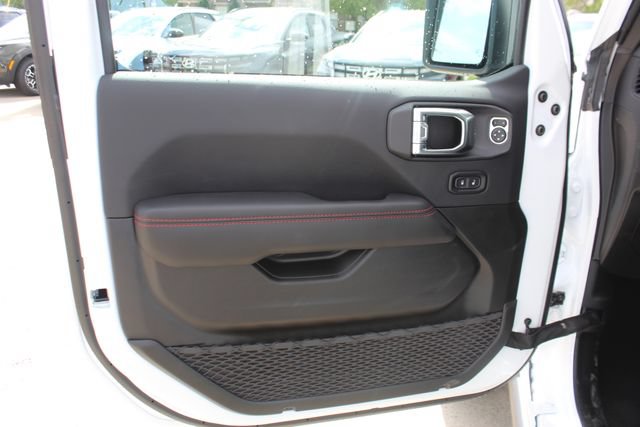 New 2026 Jeep Wrangler Unlimited Rubicon w/ Safety Group AWD/4WD image 9