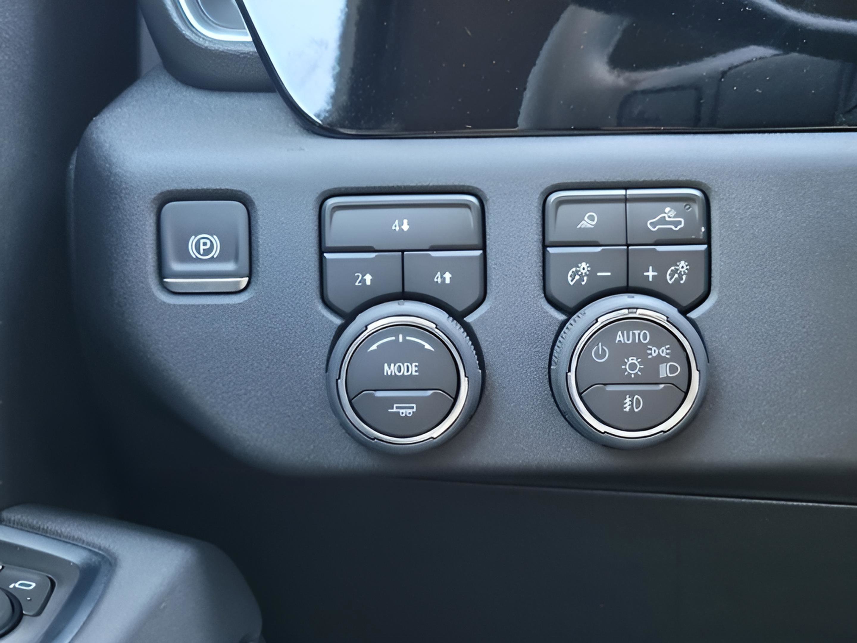 New 2026 Chevrolet Silverado 2500 LT w/ Trail Boss Package image 12