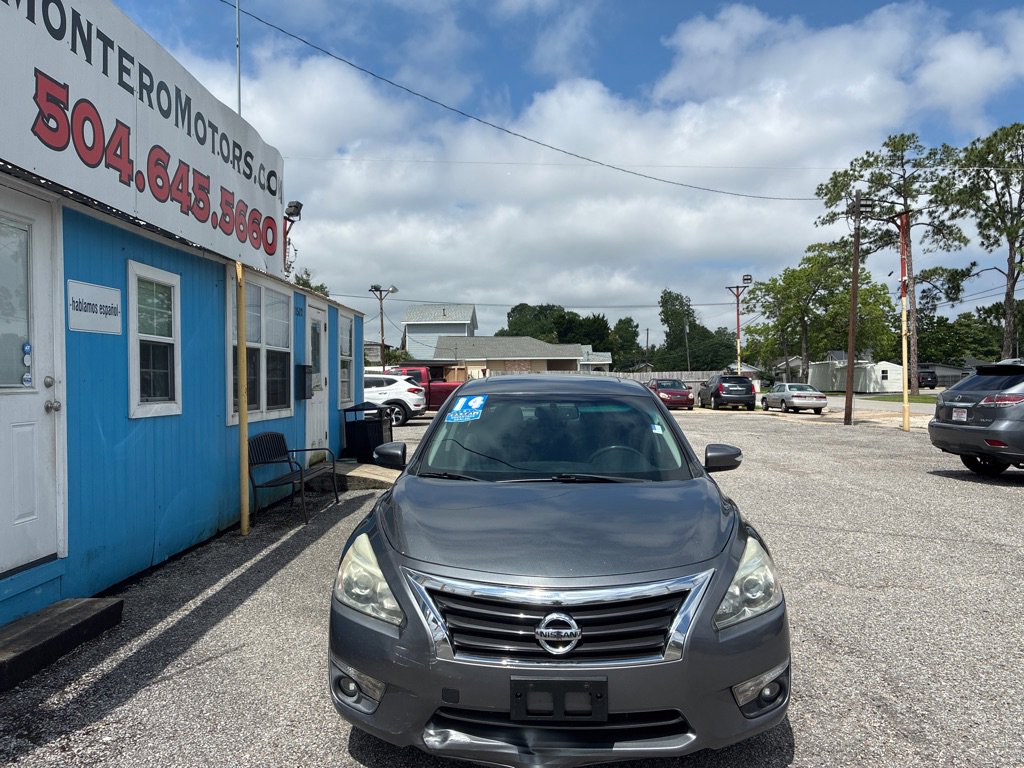 Used 2014 Nissan Altima 2.5 SL w/ Technology Package FWD image 2