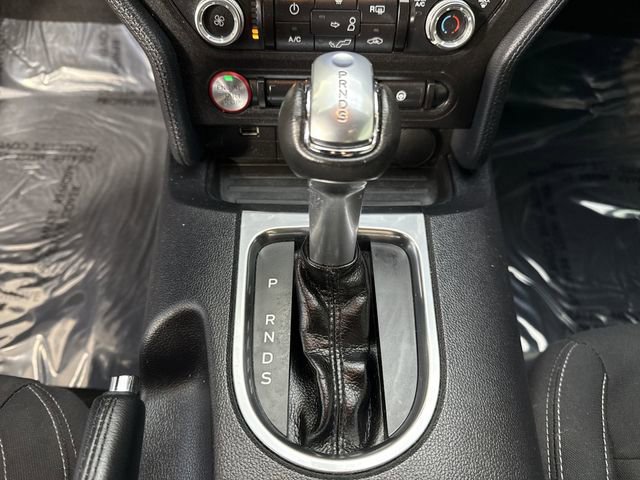 Used 2019 Ford Mustang Coupe w/ Black Accent Package RWD image 16